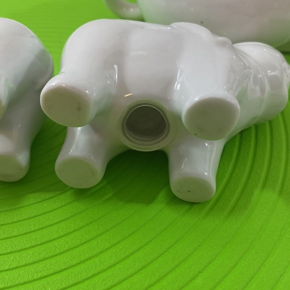 Ceramic elephant sugar creamer and salt and pepper cutest ever!!! - Picture 13 of 13